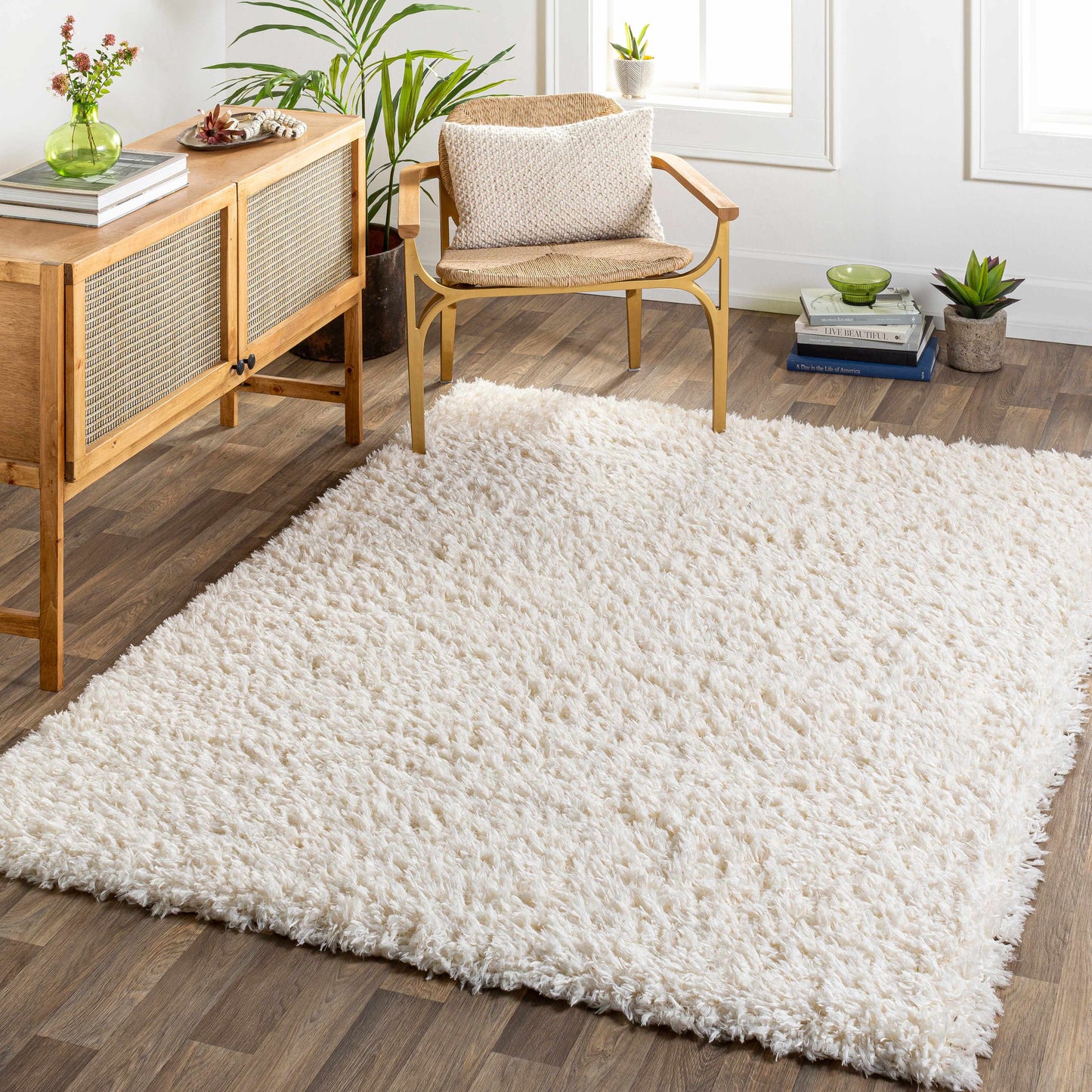 Powder Room | Cream Plush Rug